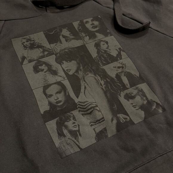 NEW Taylor Swift THE ERAS TOUR Through LA Black Hoodie size Large Sweatshirt - Picture 6 of 7
